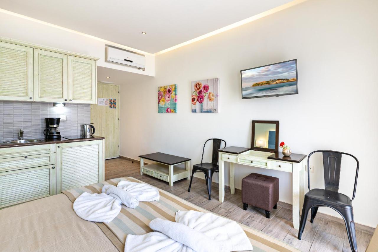 Princess Irini Sea Front Aparthotel Ретимно Екстериор снимка