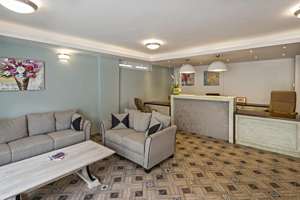 Princess Irini Sea Front Aparthotel Ретимно Екстериор снимка