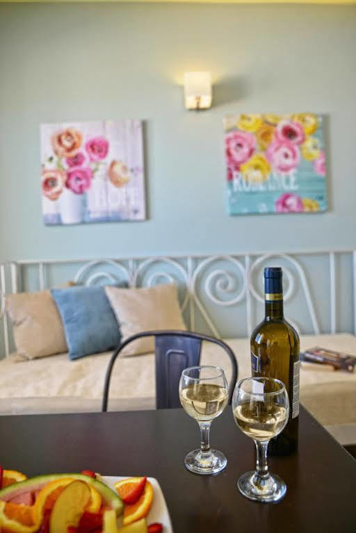 Princess Irini Sea Front Aparthotel Ретимно Екстериор снимка